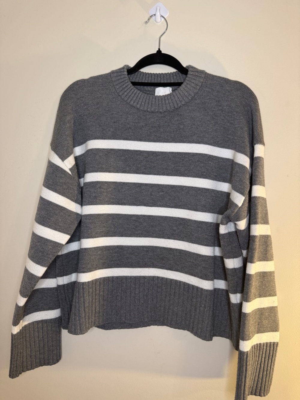 H&M Gray and White Striped Crewneck Sweater
